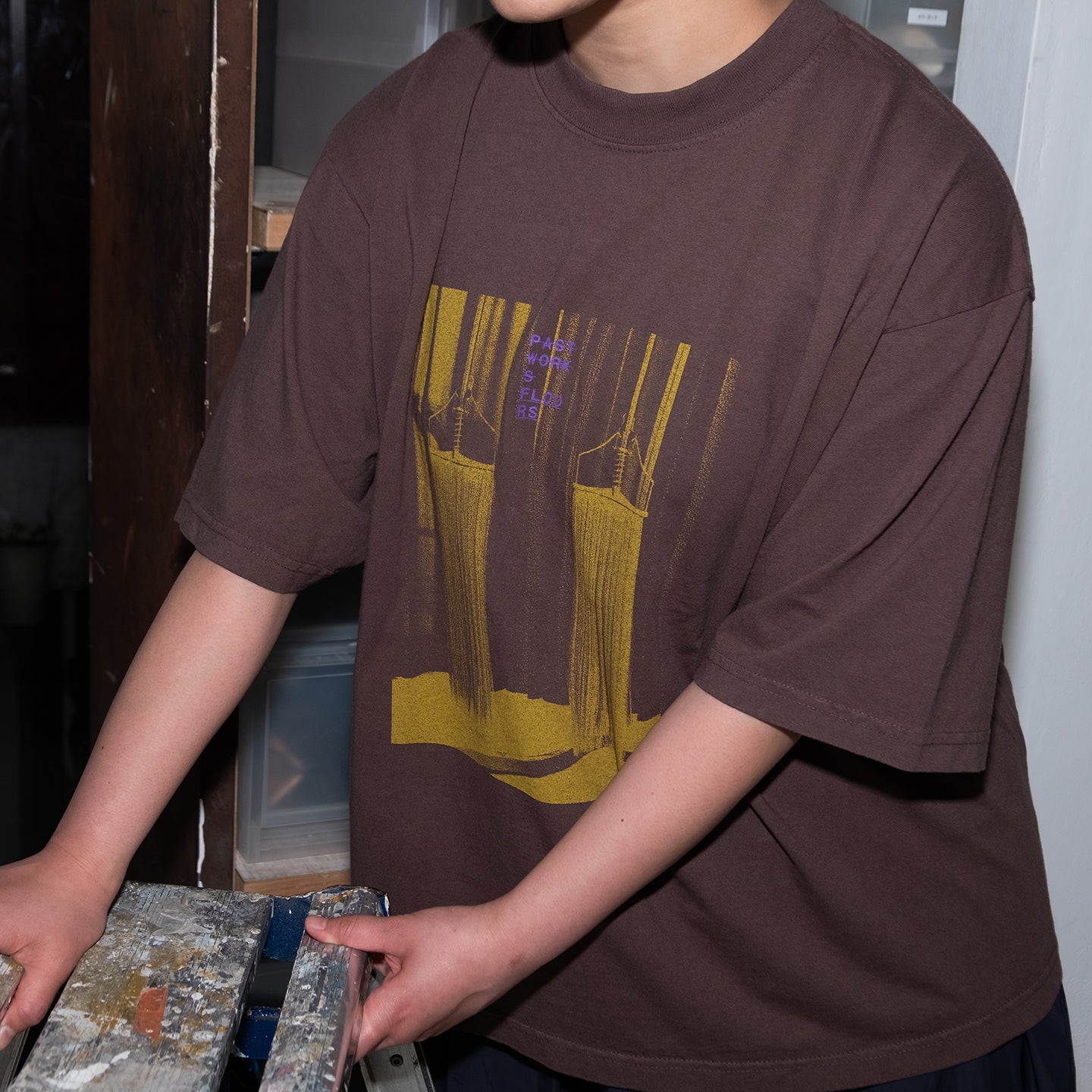 “Spinning Mop/Golden Hair”T-shirt