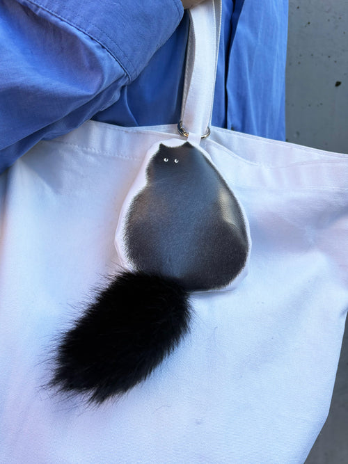 カムウェイ・フォン　ポーチチャーム