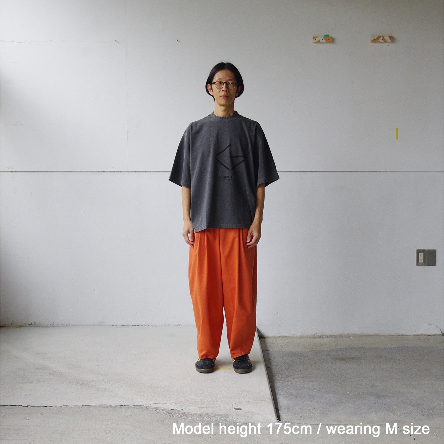 GASBON METABOLISM  〈G〉T-shirt　ブラック